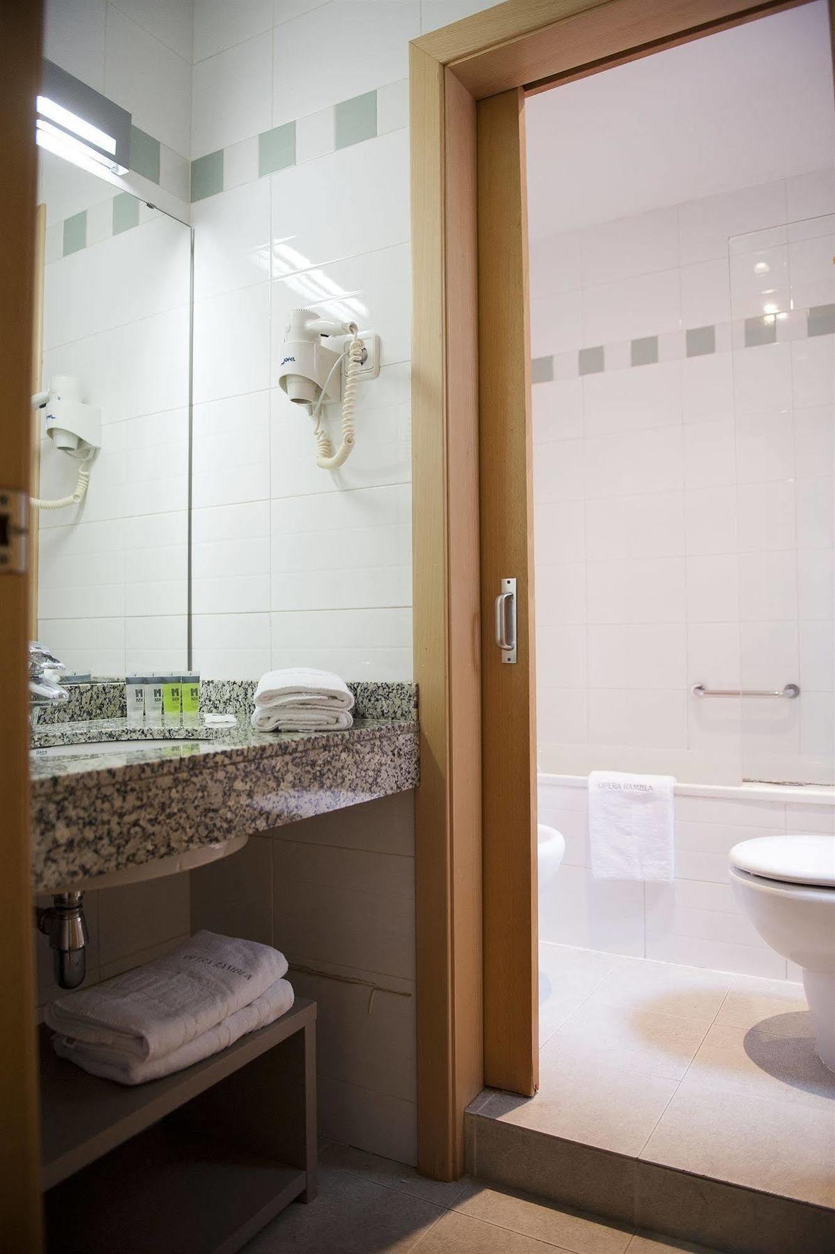 Aspasios Plaza Real Apartments Barcelona Cameră foto